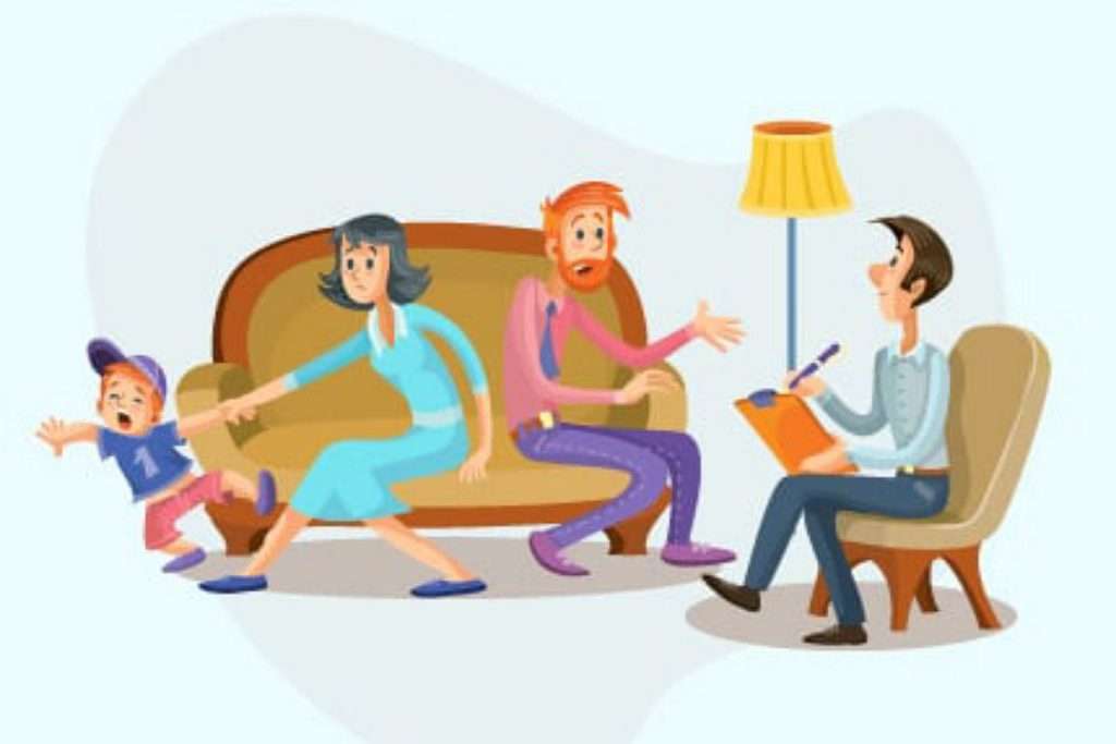 مشاور درحال مشاوره دادن است ولی کودک نمی خواهد با مشاوره حرف بزند-مشاوره خانواده خوب